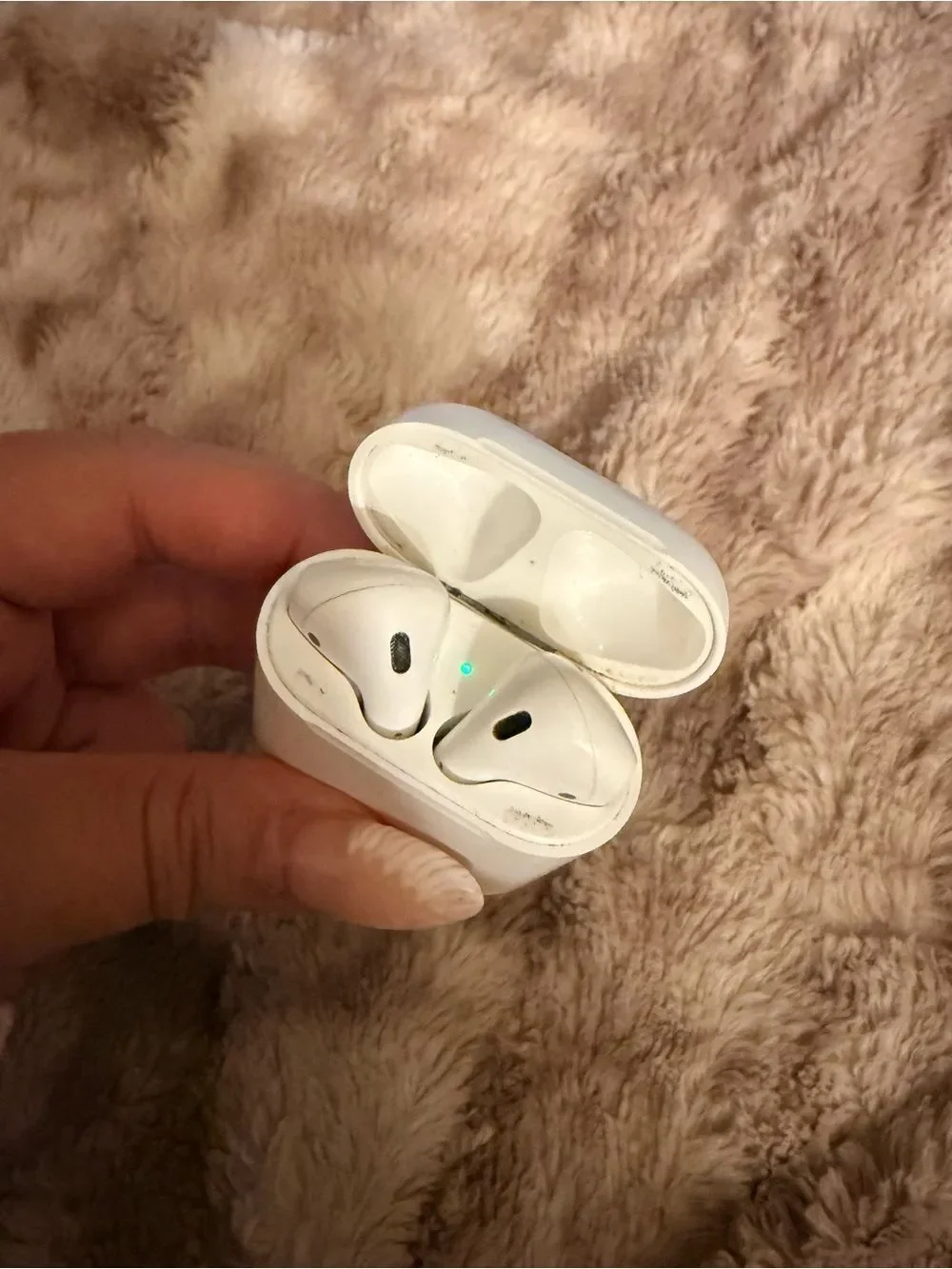 AirPods